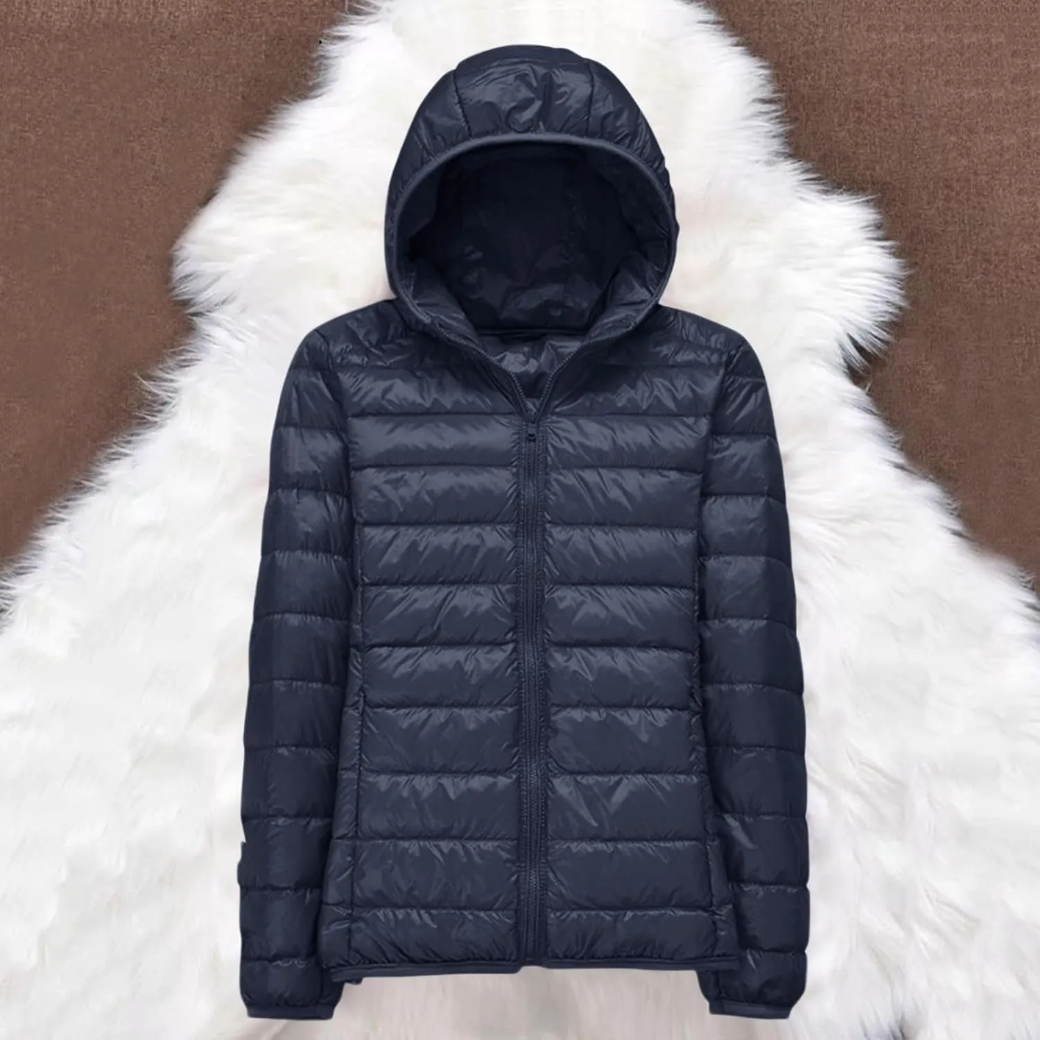 Packable Puffer Jackets for Women Winter Warm Down Jacket Lightweight Hooded Down Coat Short Duck Down Coats