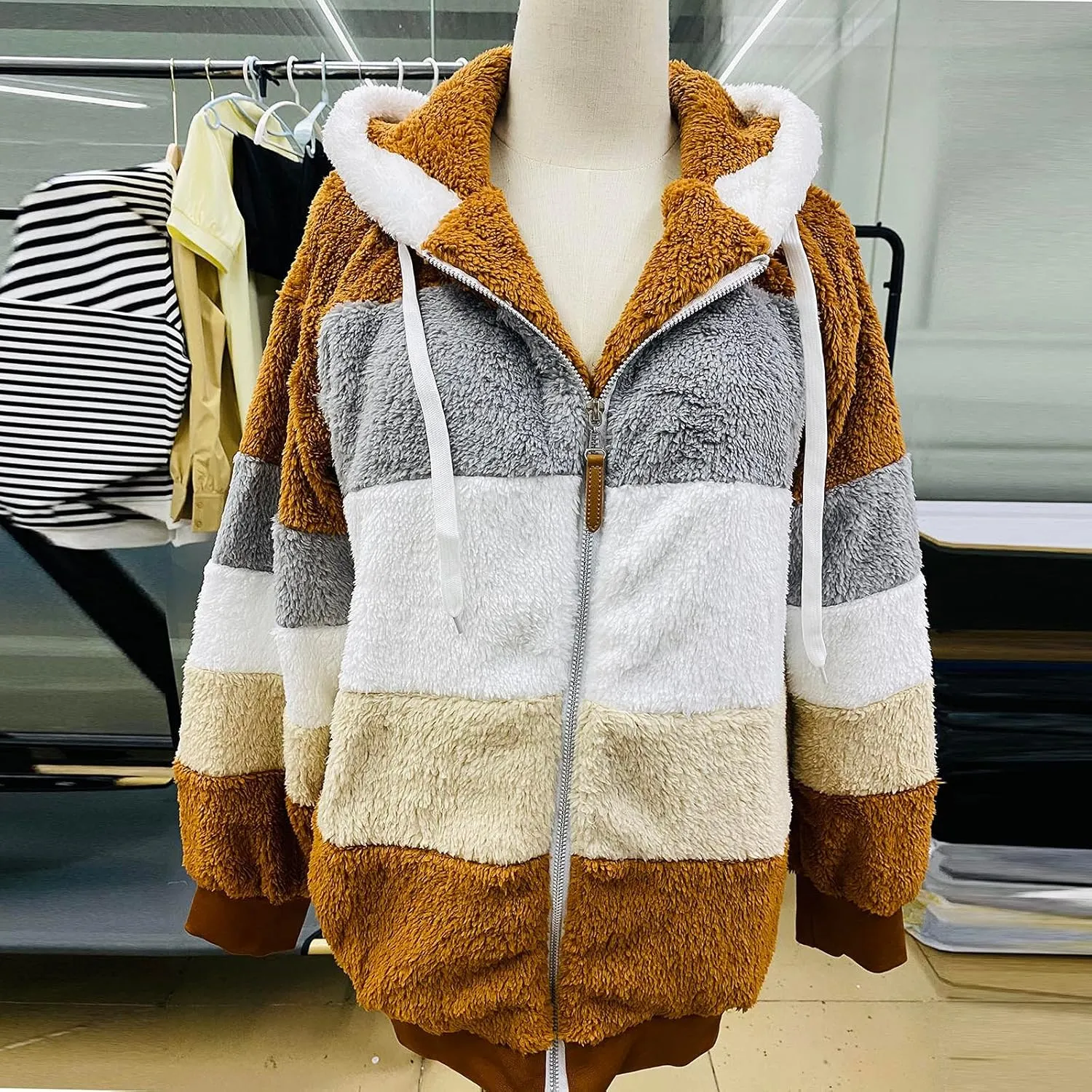 Winter Coats for Women,Long Sleeve Sherpa Jackets with Pockets,Thicken Fluffy Coat Outwear